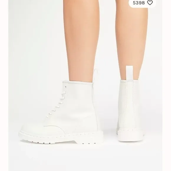 ✅ Dr Marten Boots 1460 Pascal Mono White Combat Lace up