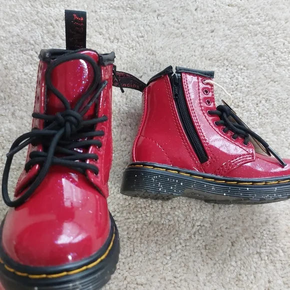 -Dr. Martens Kids Red Boots