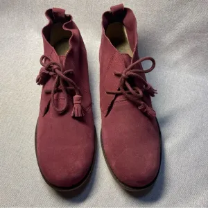 - Hush Puppies Cyra Catelyn Chukka Boots Womens  Purple Suede. Size 12