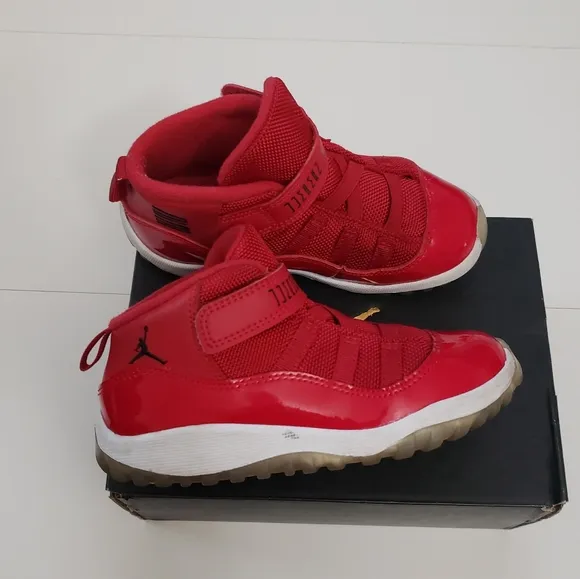 👟 Jordan 11 Retro Kids Sneaker Shoes