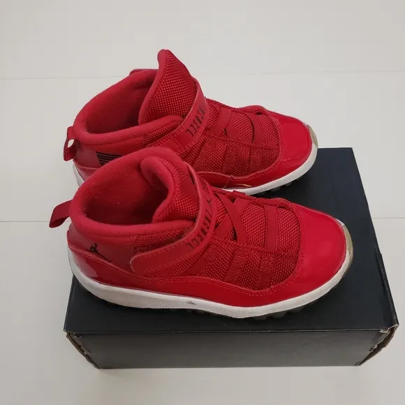 👟 Jordan 11 Retro Kids Sneaker Shoes