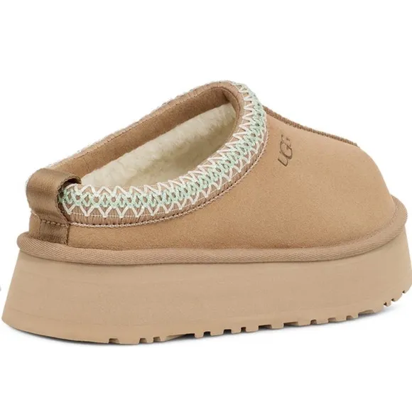 🍂 New UGG Tazz Platform Slipper Sand