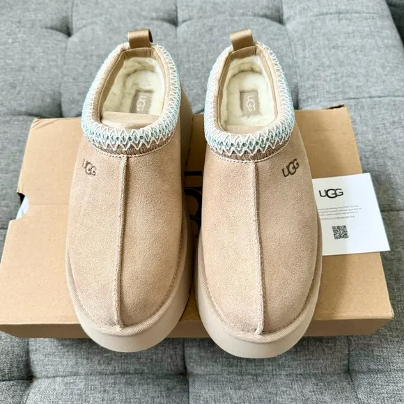 🍂 New UGG Tazz Platform Slipper Sand