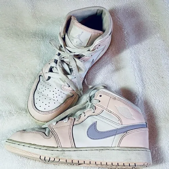 🔥 NIKE Air Jordan 1 Mid – Pink Wash/Frost-White (GS 4Y / Women’s 5.5) 🔥