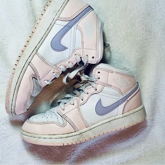 🔥 NIKE Air Jordan 1 Mid – Pink Wash/Frost-White (GS 4Y / Women’s 5.5) 🔥