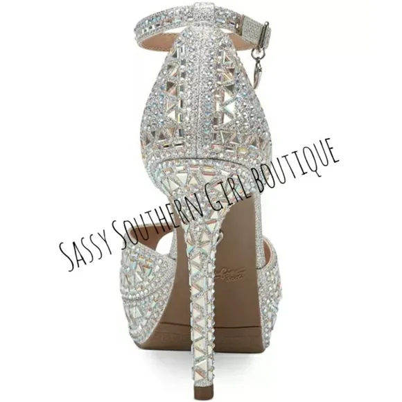 🆕⭐ Thalia Sodi Crystal rhinestone embellished heels