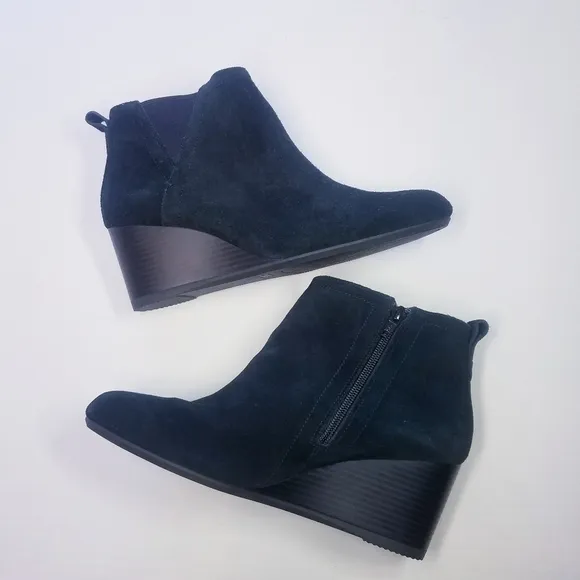 🌸 Vionic | Ankle Suede Boots, size 9.5