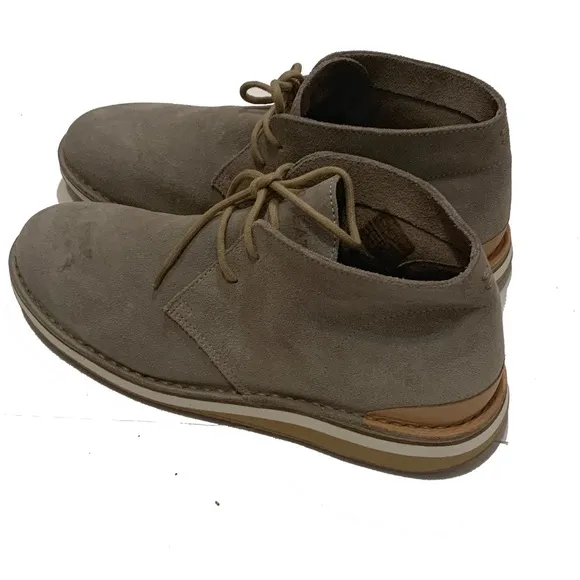 10.5  / GREATS Suede Chukka Boots