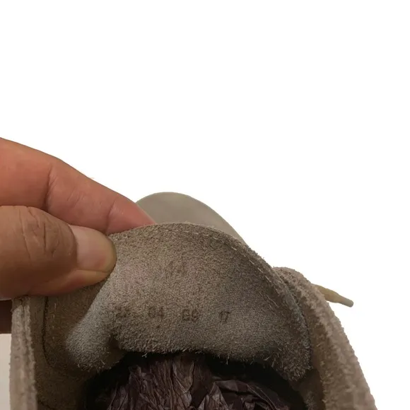 10.5  / GREATS Suede Chukka Boots