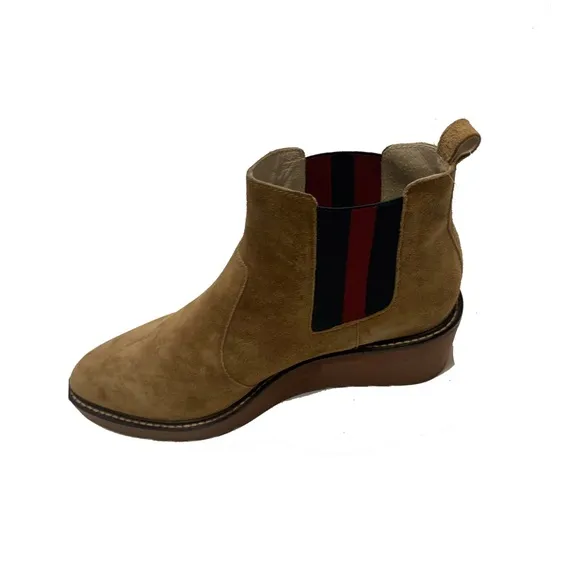 11 / cecelia new york women’s Suede boots
