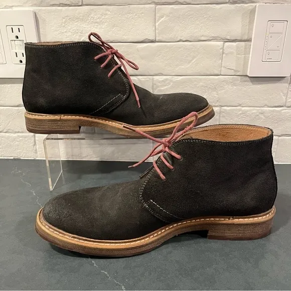 1901 Canyon chukka boots sz 12 gray suede red laces
