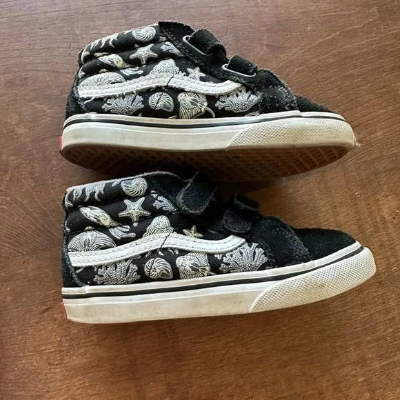 3-pack toddler shoes! Vans and Nike blazers
