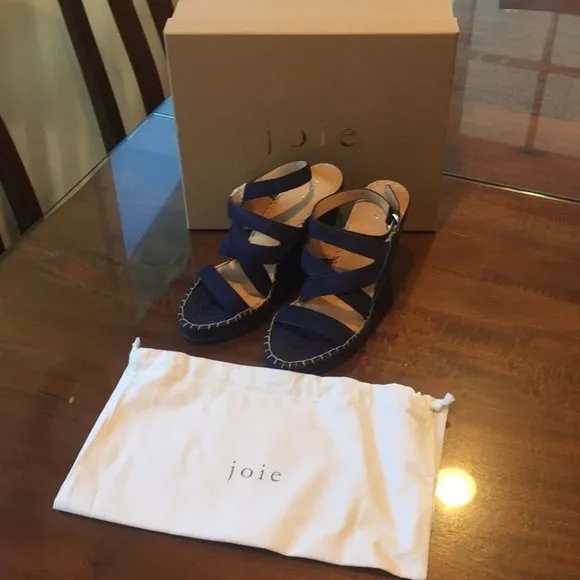 8/9.5 Joie Navy Suede Wedges