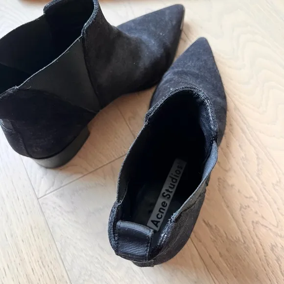 Acne Studios Suede Jensen Boots