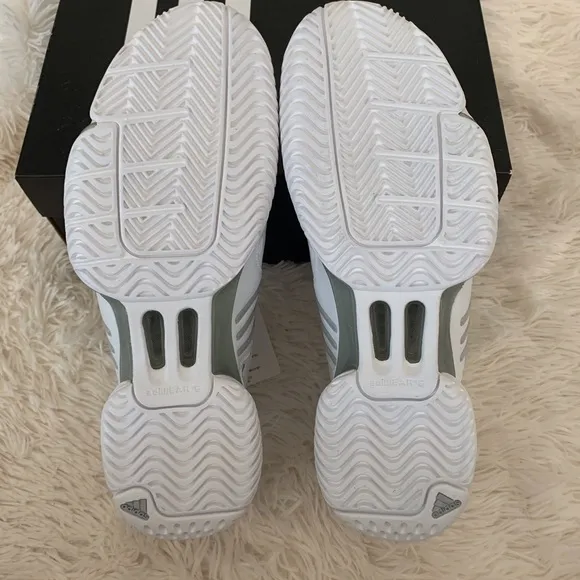 🎾Adidas CC Divine Tennis Shoes