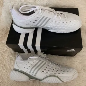 🎾Adidas CC Divine Tennis Shoes