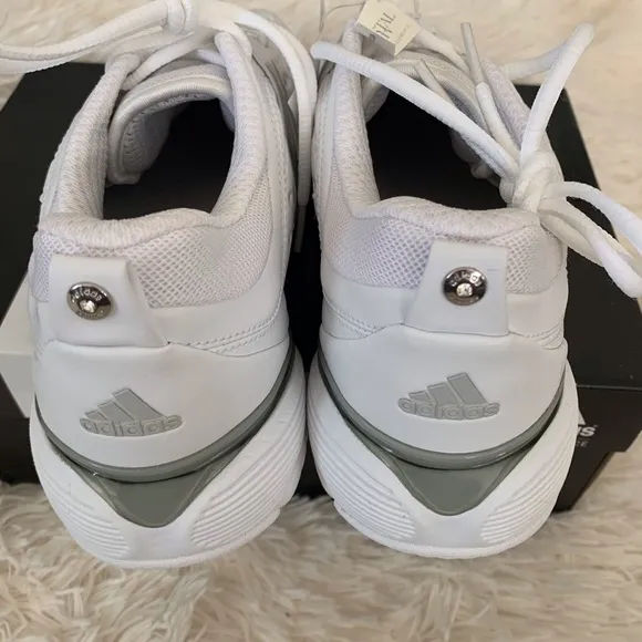🎾Adidas CC Divine Tennis Shoes