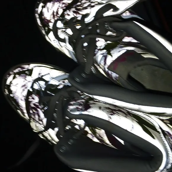 Adidas Floral Wing Sneakers - Gray and Pink