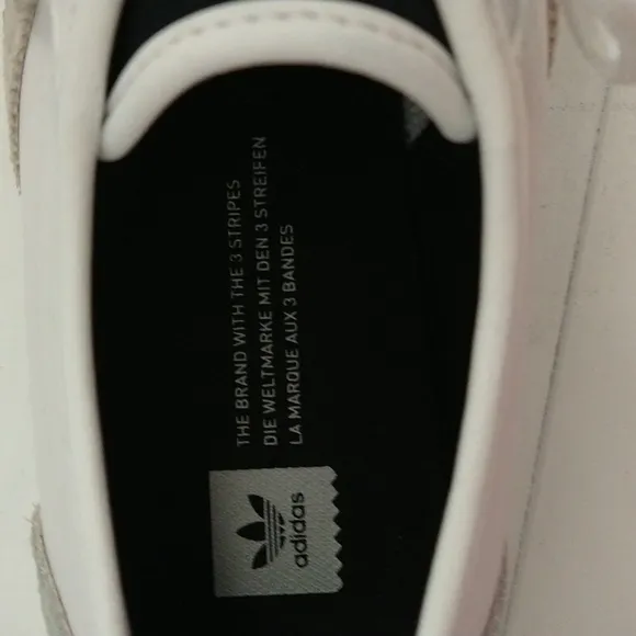 Adidas Men's Adi- Ease Classified White-Black Skateboarding Sneaker