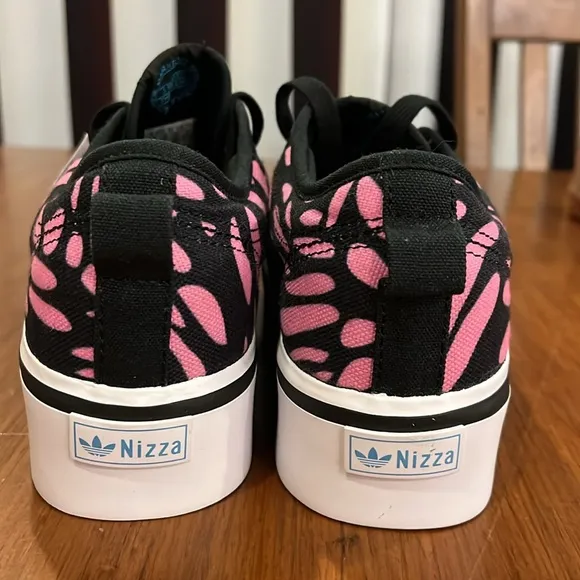 Adidas Nizza Platform Shoes Sneakers new black pink HQ1859 Women’s Size 7.5