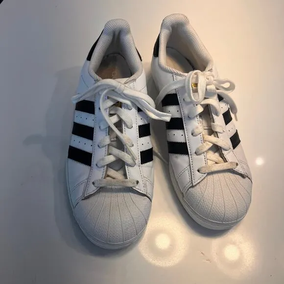 Adidas Superstar Men's White &amp; Black Lace Up Sneaker Shoes Size 8