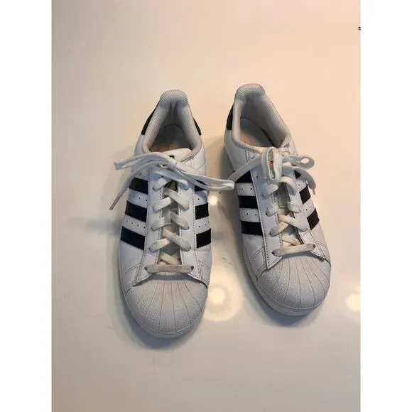 Adidas Superstar Men's White &amp; Black Lace Up Sneaker Shoes Size 8