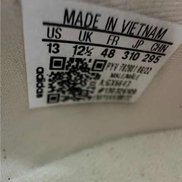 adidas | Ultra Boost 22 | Aluminum Impact Orange | Men's 13 US