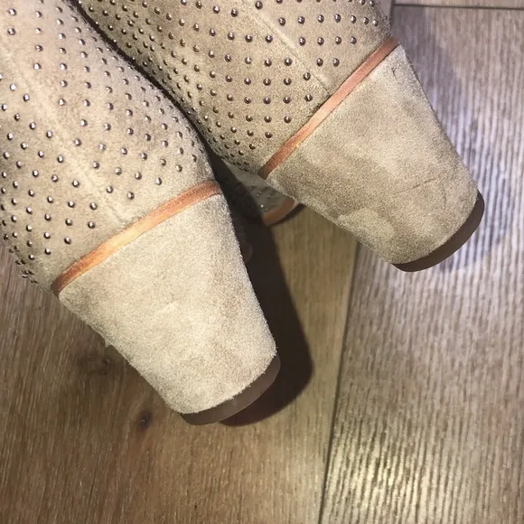 Aerin Olive Tan Suede Studded Ankle Boots Size 6