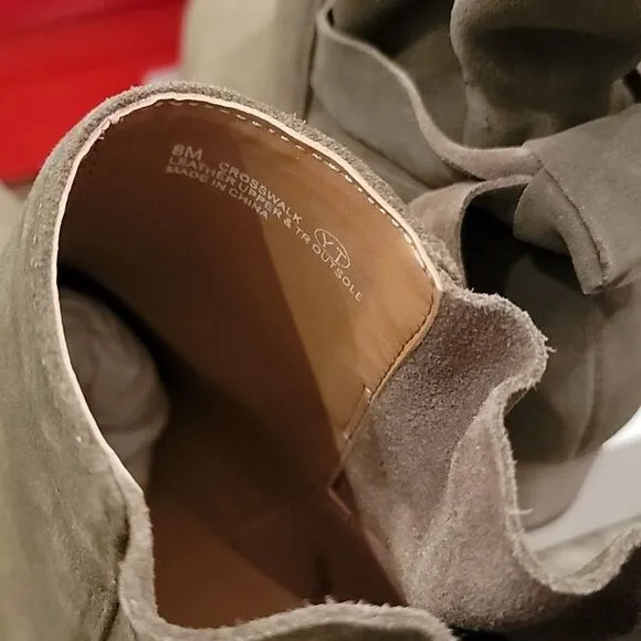 Aerosoles suede green boots size 8 NWT