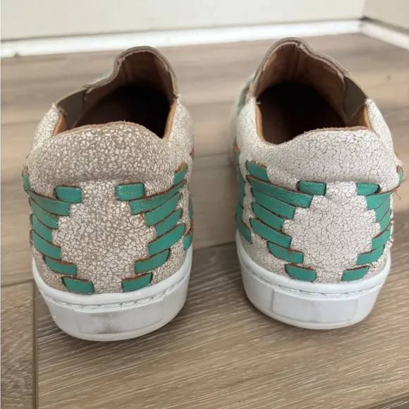 Agave Sky Dakota Leather Slip On Shoes Women’s Size 10