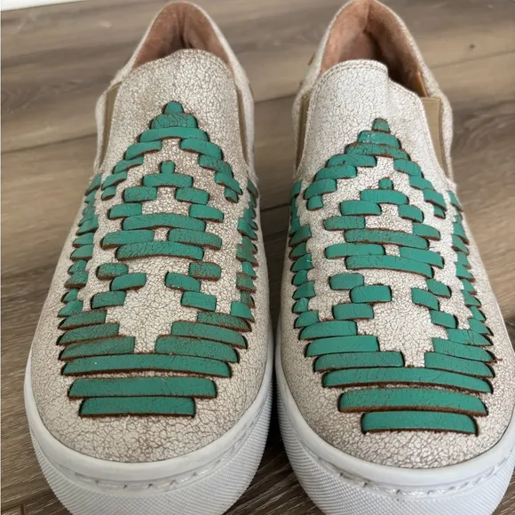 Agave Sky Dakota Leather Slip On Shoes Women’s Size 10