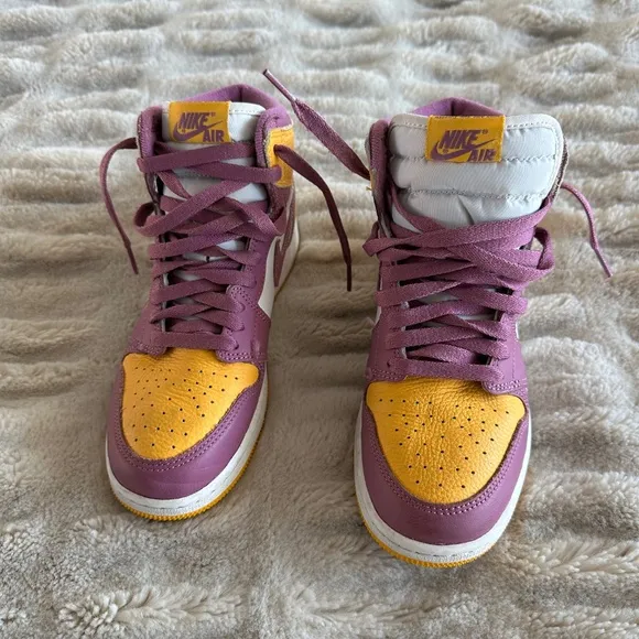 Air Jordan 1 RETRO HIGH BROTHERHOOD 5.5Y GS YOUTH YELLOW PURPLE 575441-706