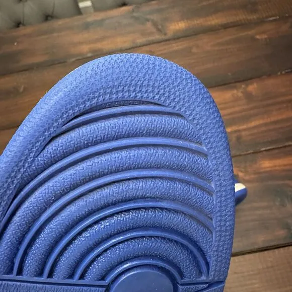 Air Jordan 1 Retro High Hyper Royal Shoes