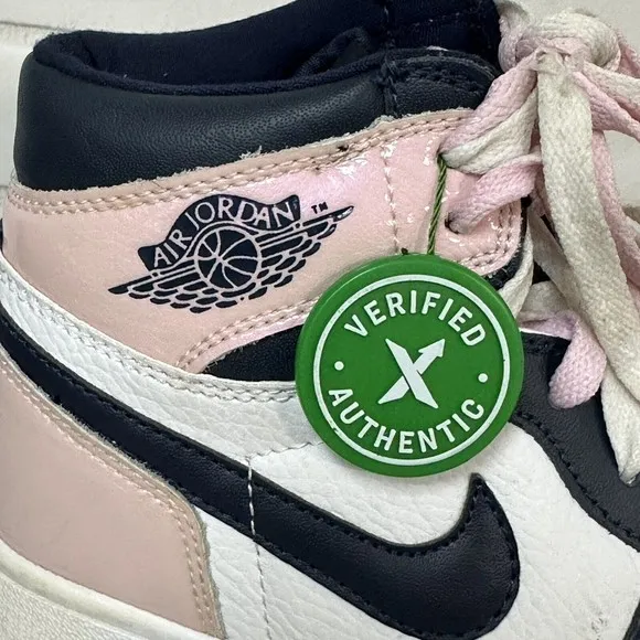 Air Jordan 1 Retro High OG Atmosphere Bubble Gum DD9335-641 Women's Size 6.5