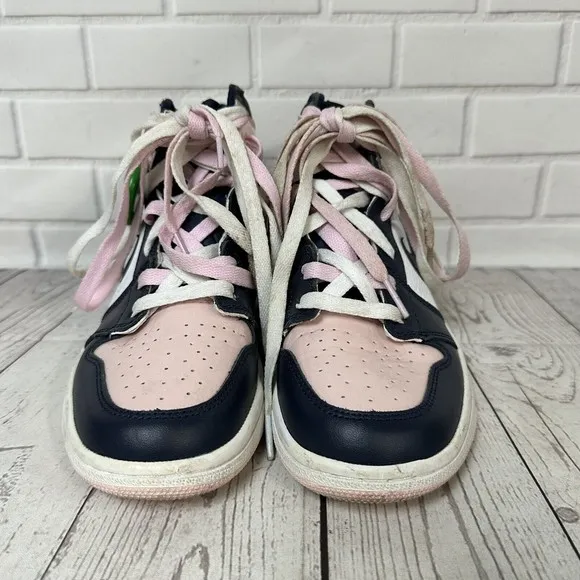 Air Jordan 1 Retro High OG Atmosphere Bubble Gum DD9335-641 Women's Size 6.5