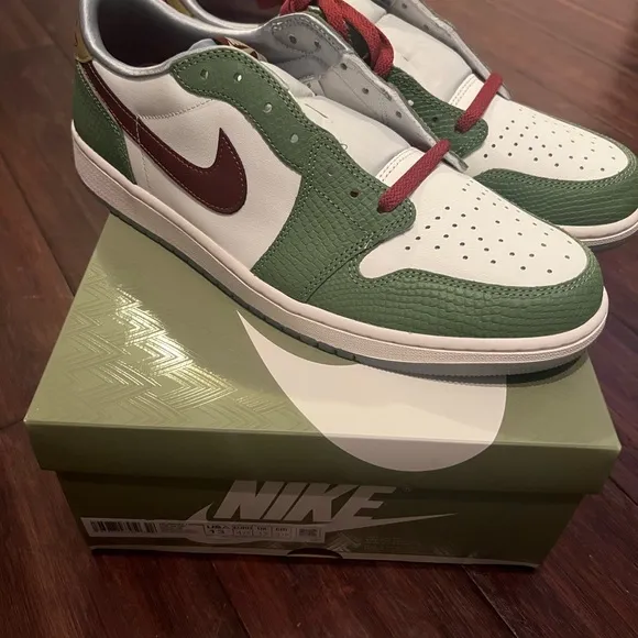 Air Jordan 1 Retro Low Chinese New Year