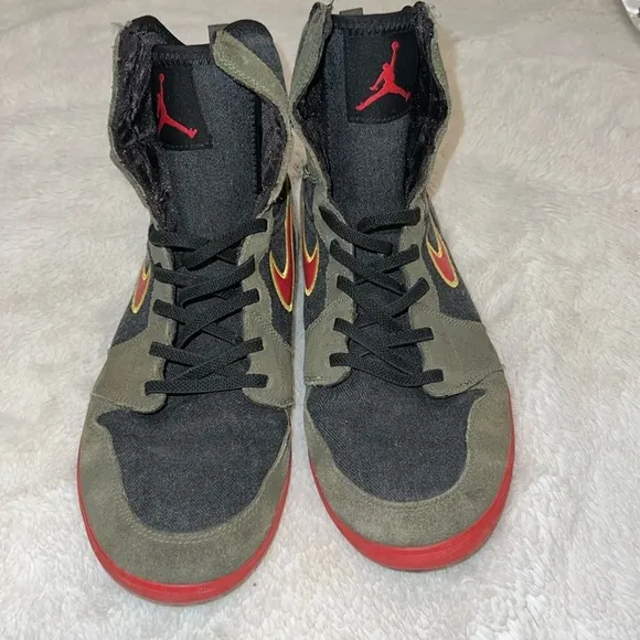 Air Jordan 1 Skinny High GS Black/Fusion Red-Cargo Khaki-Laser Orange 6.5Y
