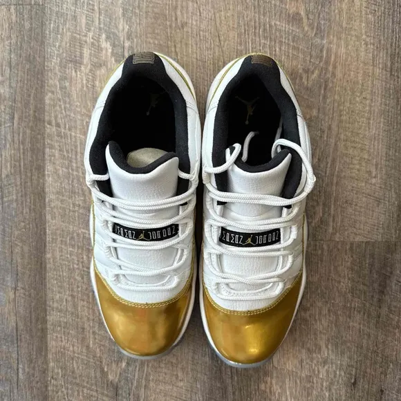 Air Jordan 11 XI Retro Low GS Closing Ceremony Gold White