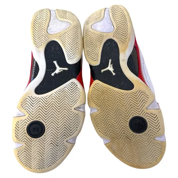 Air Jordan 14 retro Candy Cane men’s size 14‎ from 2019