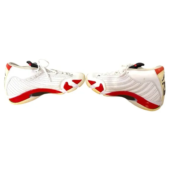 Air Jordan 14 retro Candy Cane men’s size 14‎ from 2019