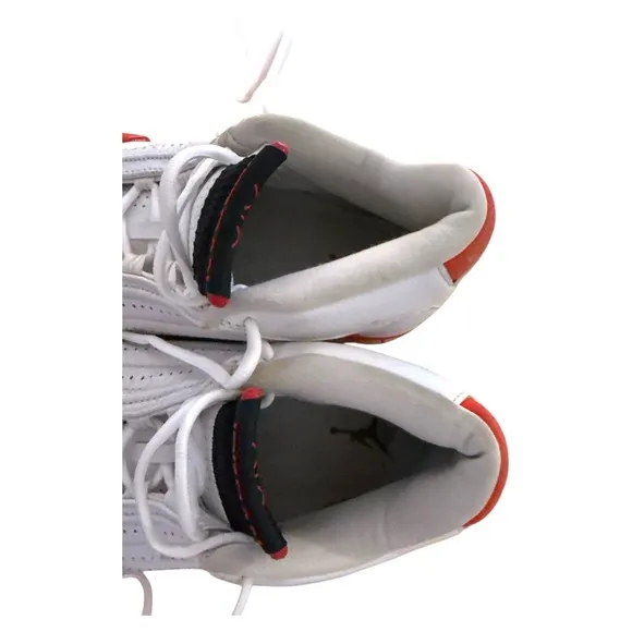 Air Jordan 14 retro Candy Cane men’s size 14‎ from 2019