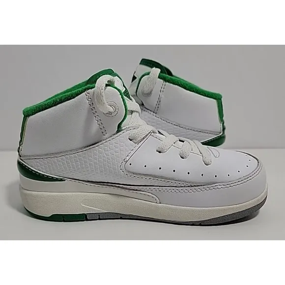 Air Jordan 2 Retro Lucky Green size 9C Toddler shoes DQ8563-103