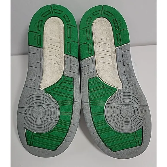 Air Jordan 2 Retro Lucky Green size 9C Toddler shoes DQ8563-103