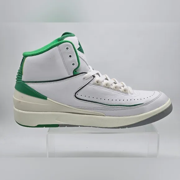 Air Jordan 2 Retro White Lucky Green Sail Size 10.5 Style DR8884-103 With Box