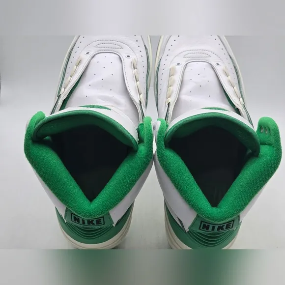 Air Jordan 2 Retro White Lucky Green Sail Size 10.5 Style DR8884-103 With Box