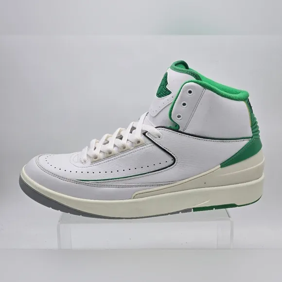 Air Jordan 2 Retro White Lucky Green Sail Size 10.5 Style DR8884-103 With Box