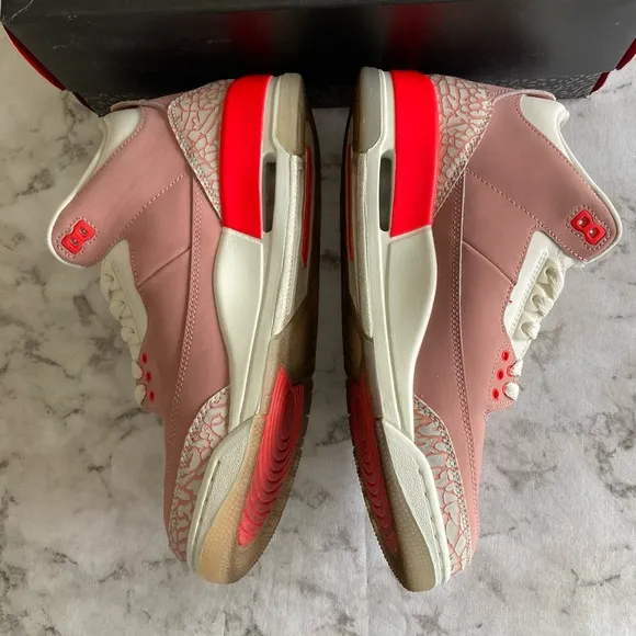 Air Jordan 3 Retro rust pink and crimson size 10 women's shoes