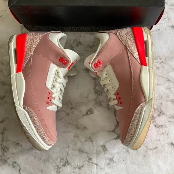 Air Jordan 3 Retro rust pink and crimson size 10 women's shoes