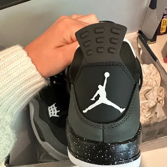 Air Jordan 4 Retro ‘Fear’ 2024