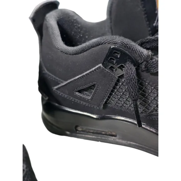 Air Jordan 4 Retro GS Boys Athletic Shoes Black Cat Size 7Y 408452 010